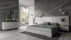 Nova Domus Marbella - Italian Modern Grey Bed Set