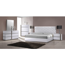 Modrest Vero - Modern White Tufted Bedroom Set