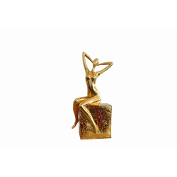 Modrest Figure Modern Gold Scuplture