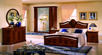 Klassica Italian Lacquer Bed