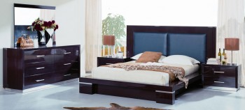 Portland Contemporary lacquer bedroom set